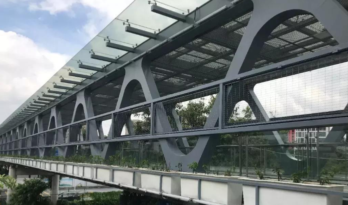 江阴论管桁架结构工程弯管加工防锈处理的方法